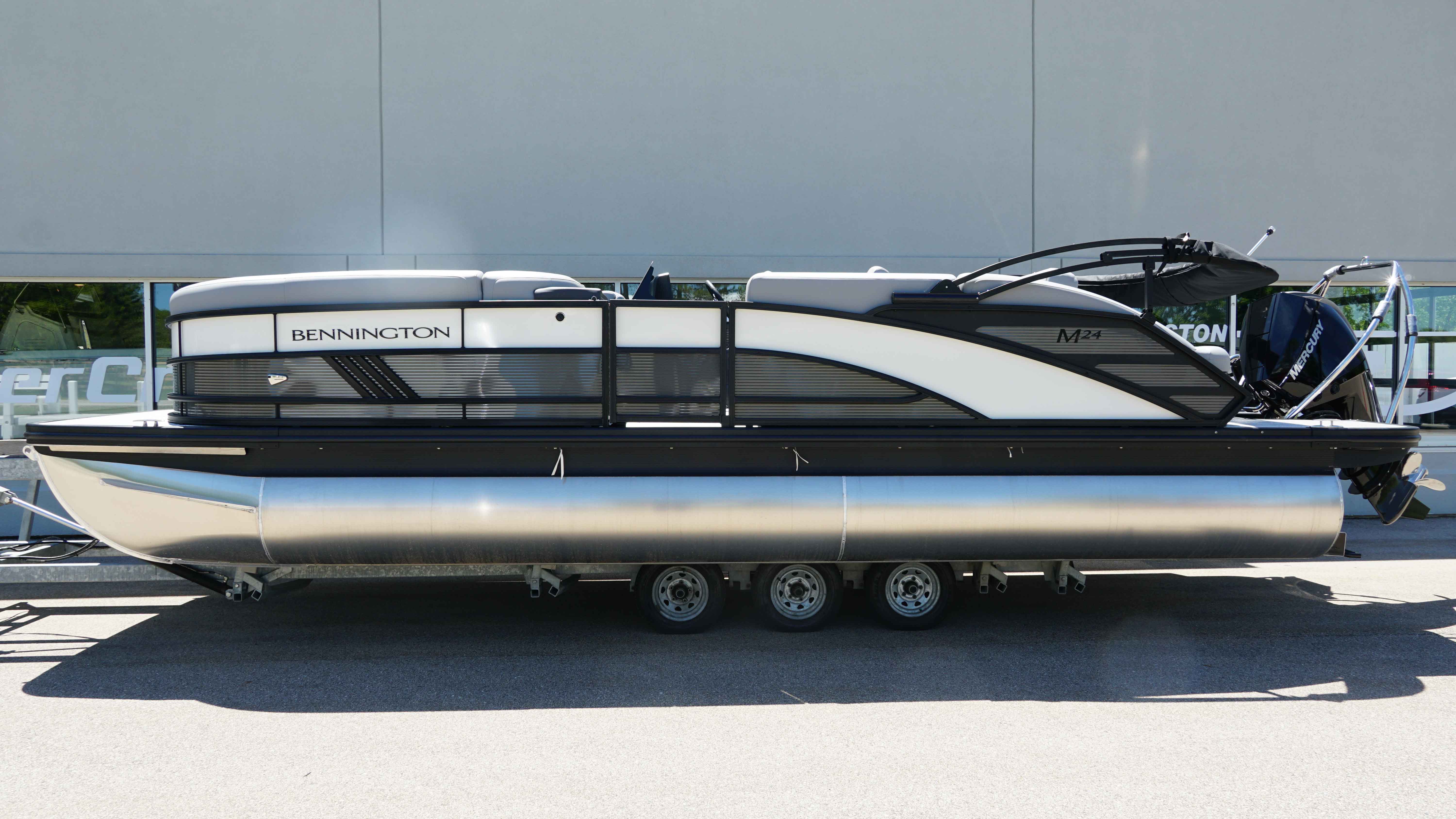 2025 Bennington 24MSB | Gage Marine